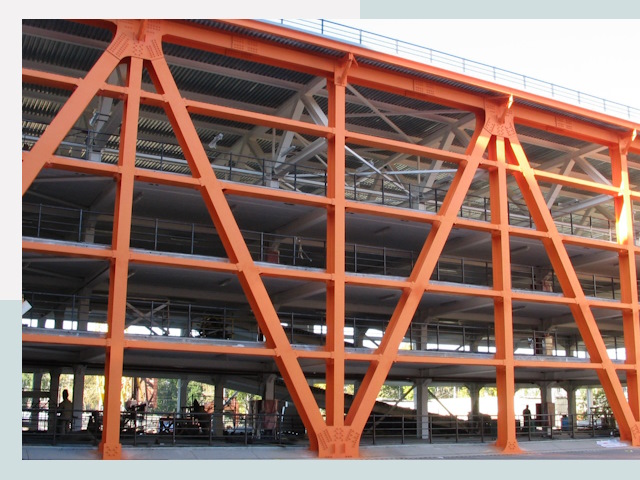 Многоуровневые паркинги в Боровичи от 625 руб.