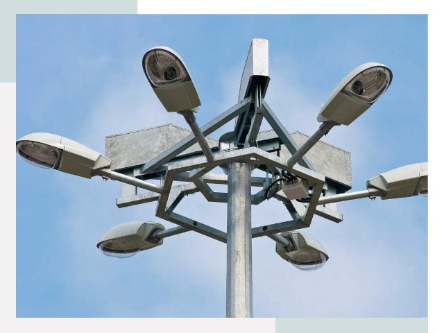 Монтаж осветительных мачт в Боровичах